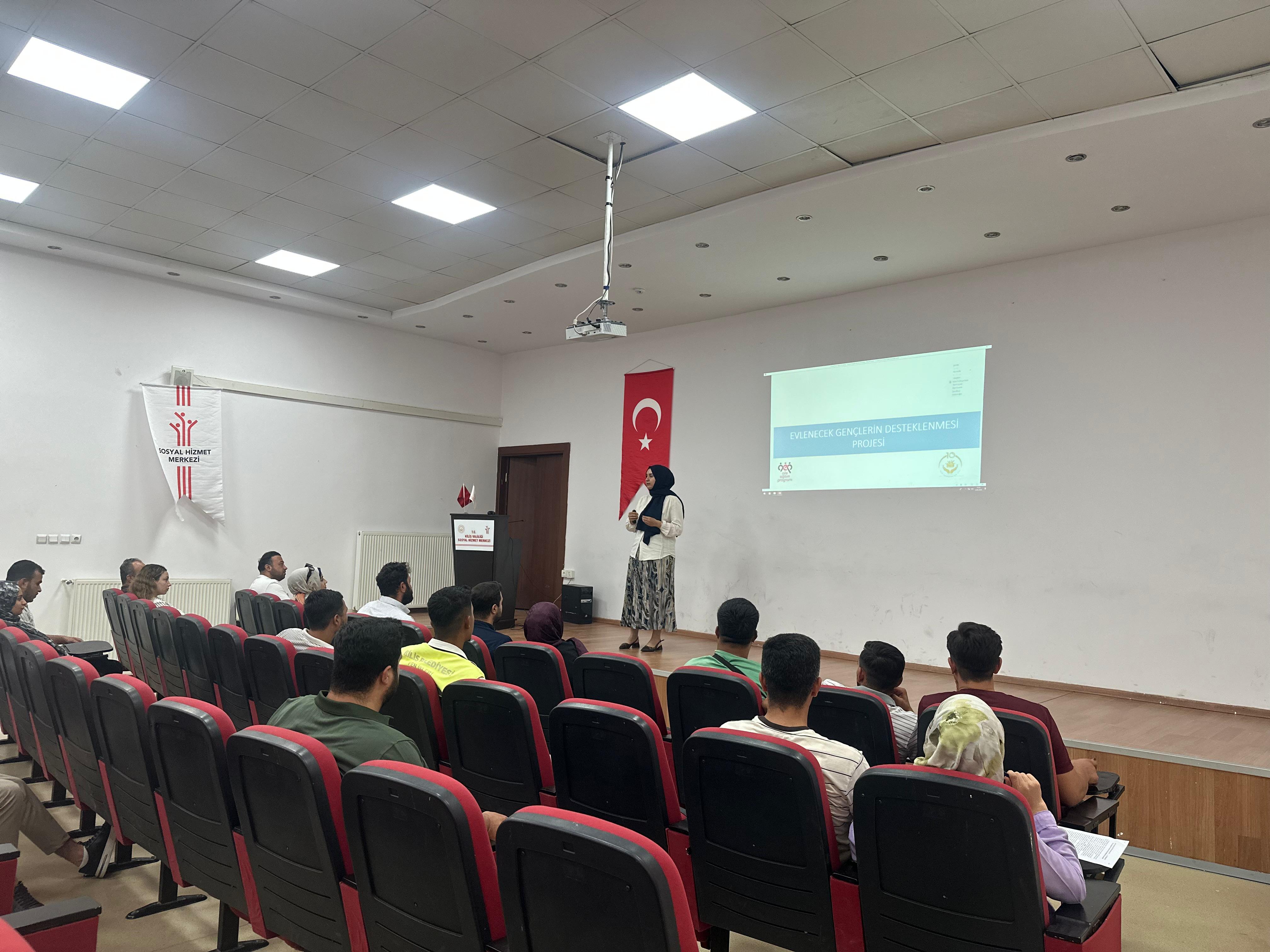 Evlilik Kredisi Yararlanan Çiftlere Bilgilendirme ve Farkındalık Eğitimi Düzenlendi