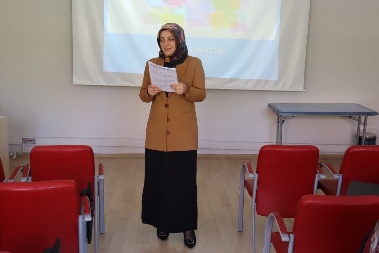  İUP Personeline Etkili İletişim Ve Aile İçi İletişim Eğitimi