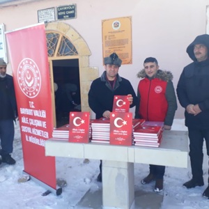 Şehit Mete OKUR, Şahadetinin Sene-i Devriyesinde Kabri Başında Dualarla Anıldı - fotoğraf 3