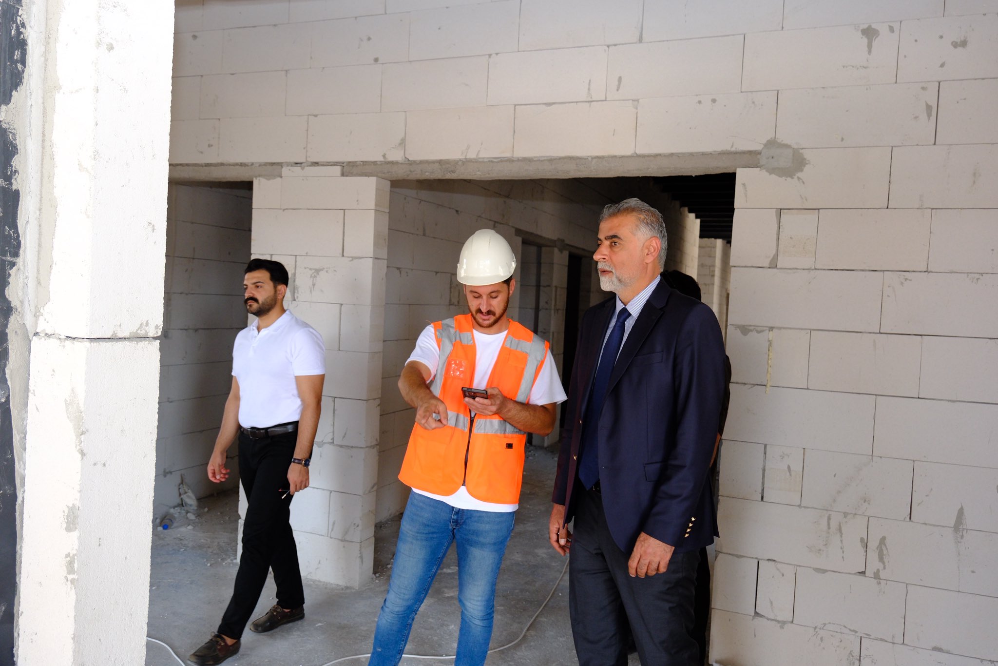 İl Müdürümüz Emre Çalğan, Dulkadiroğlu Çocuk Yaşam Merkezi İnşaatını İnceledi