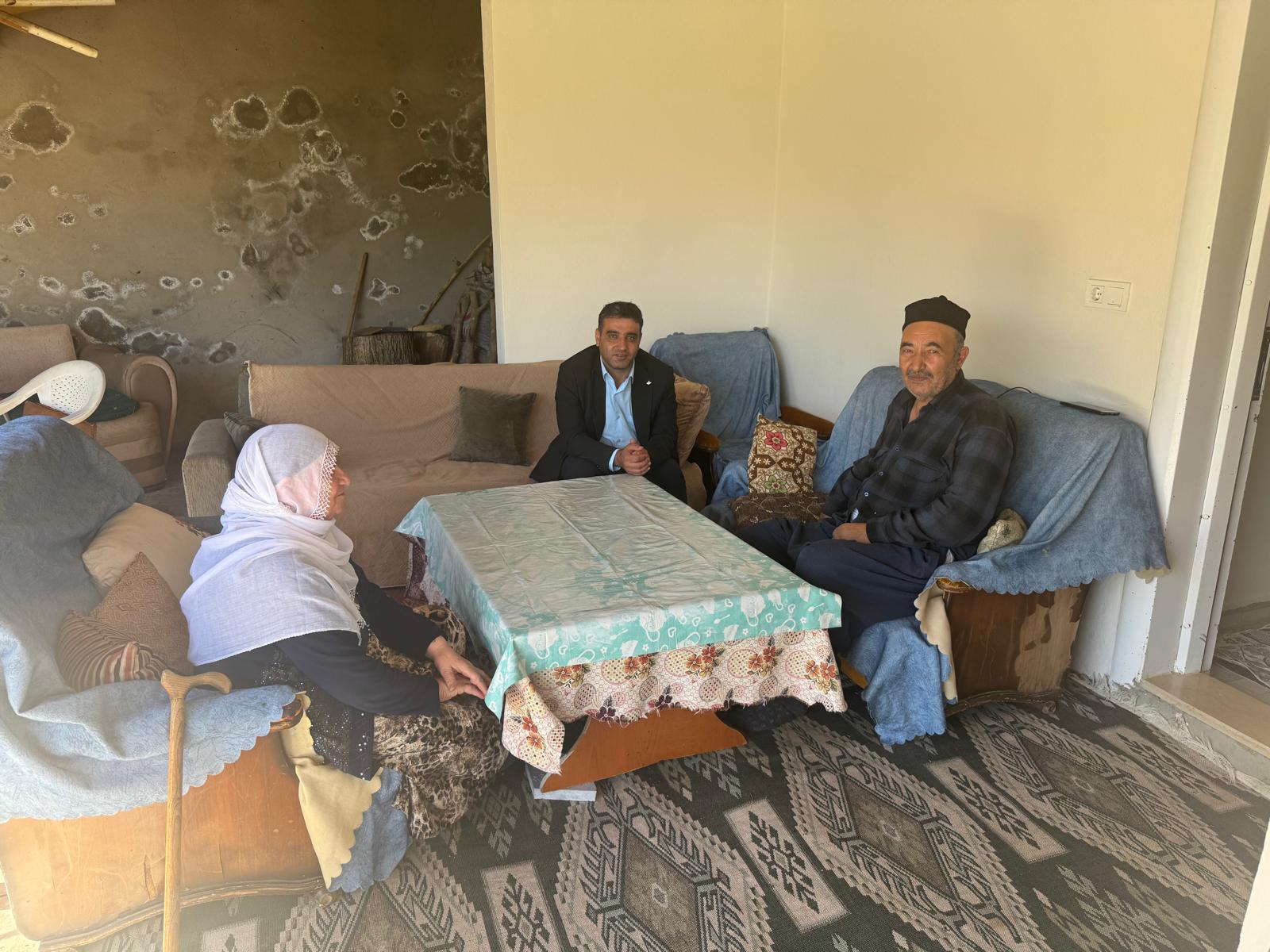 Vefa, Minnet ve Gönül Bağımızla Kahraman Gazimizin Yanındayız 