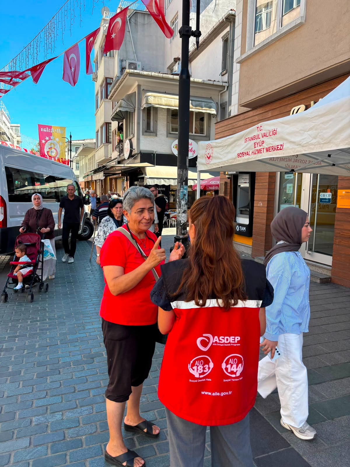 Sosyal Hizmette Her Yerde, Her Zaman Yanınızdayız