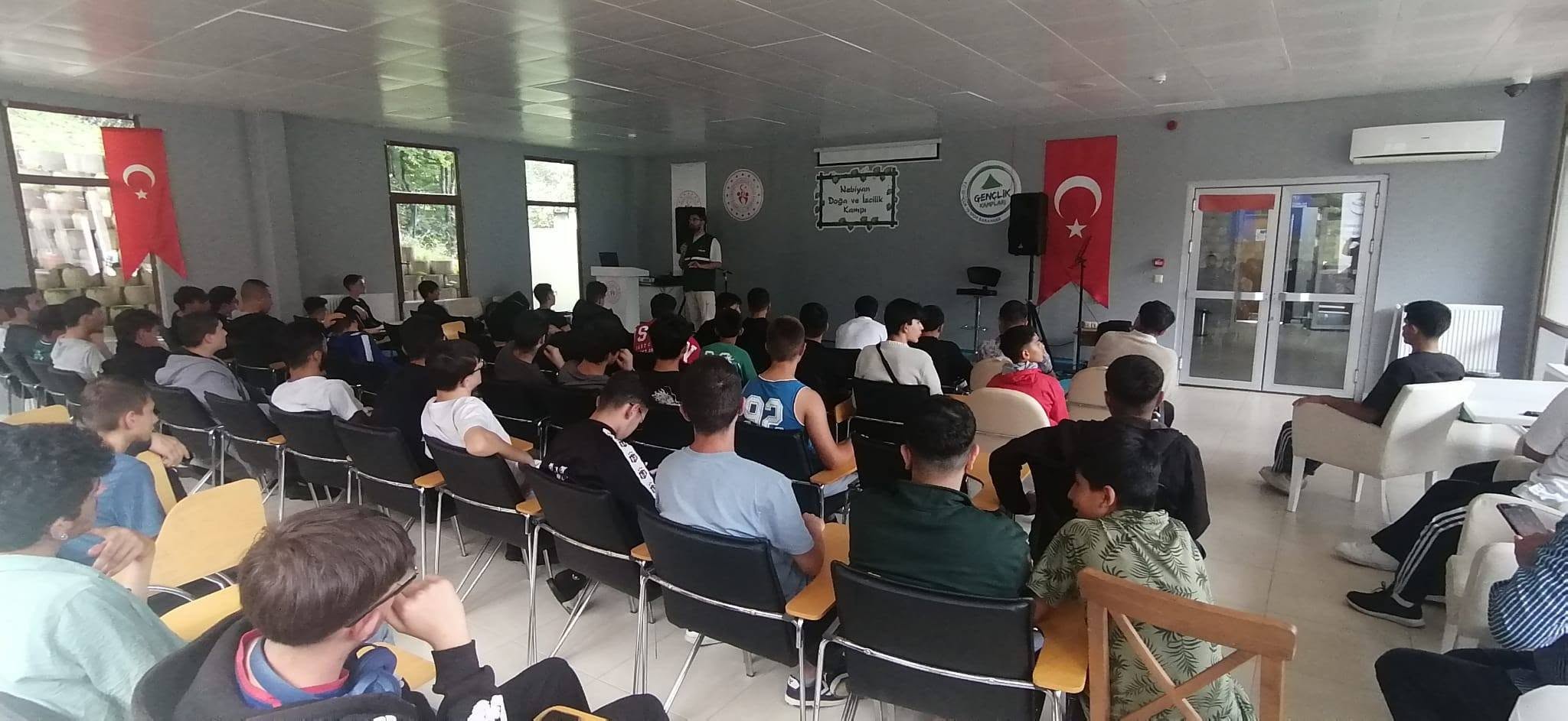  Doğayla İç İçe Bir Kamp Yolculuğu 