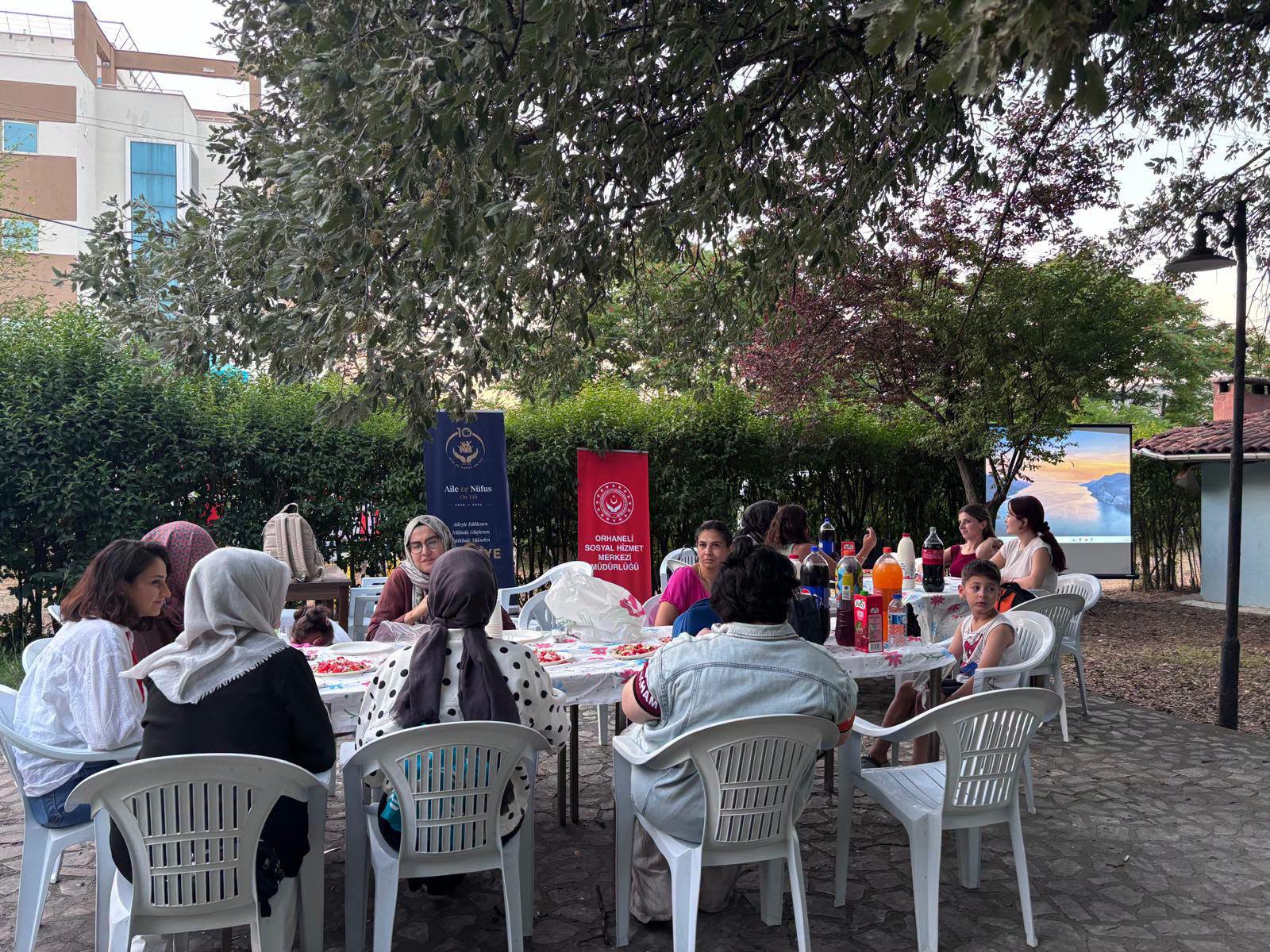 Aile ve Nüfus On Yılı’nda Ailelerimizle Birlikteyiz
