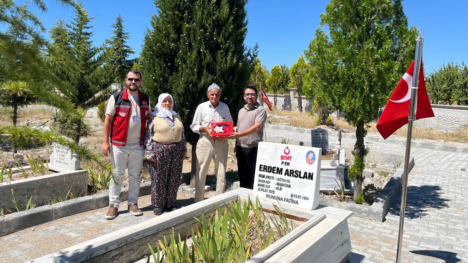Şehidimiz Erdem Arslan Kabri Başında Anıldı