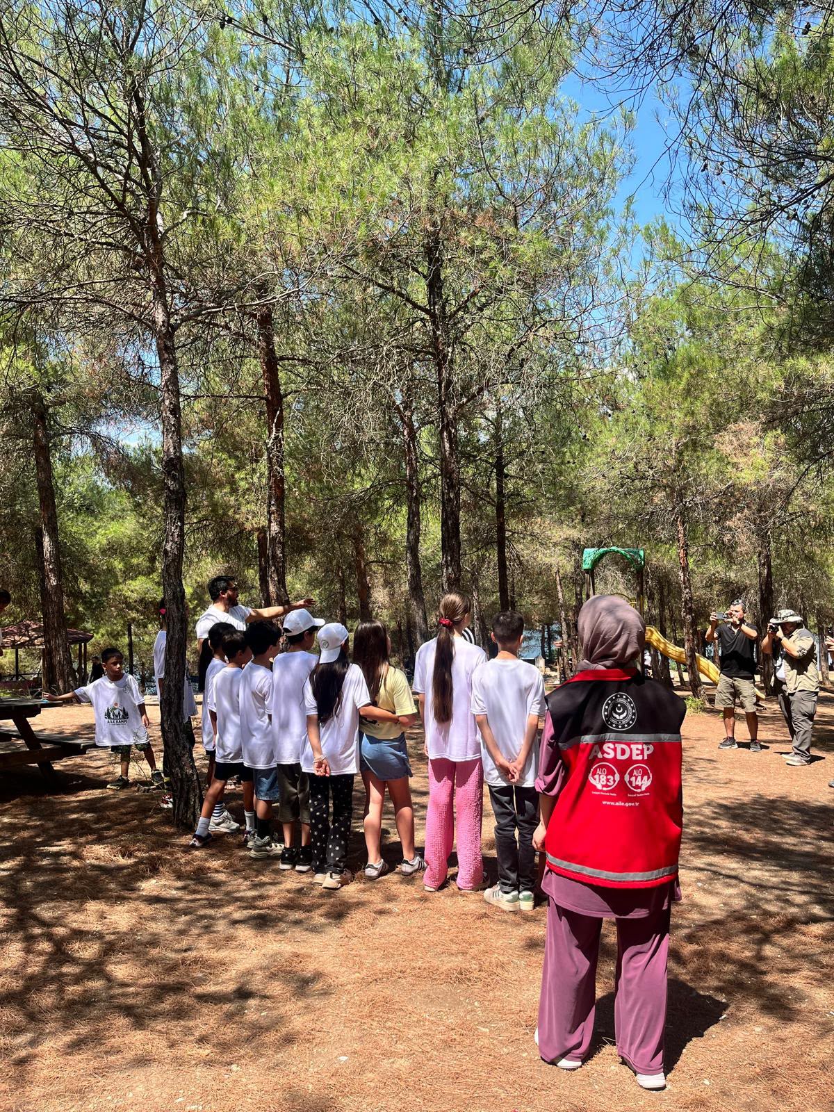 Ailelerimiz Vezirsuyu Tabiat Parkı’nda Doğayla İç İçe Buluştu