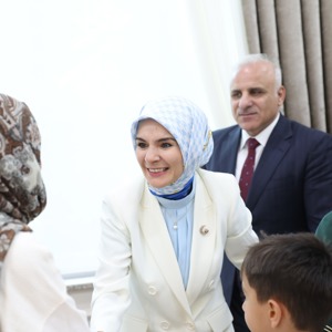 Bakanımız Göktaş: "Terörsüz Türkiye’yi şehit yakınlarımız ve gazilerimizle birlikte inşa ettik” - fotoğraf 2