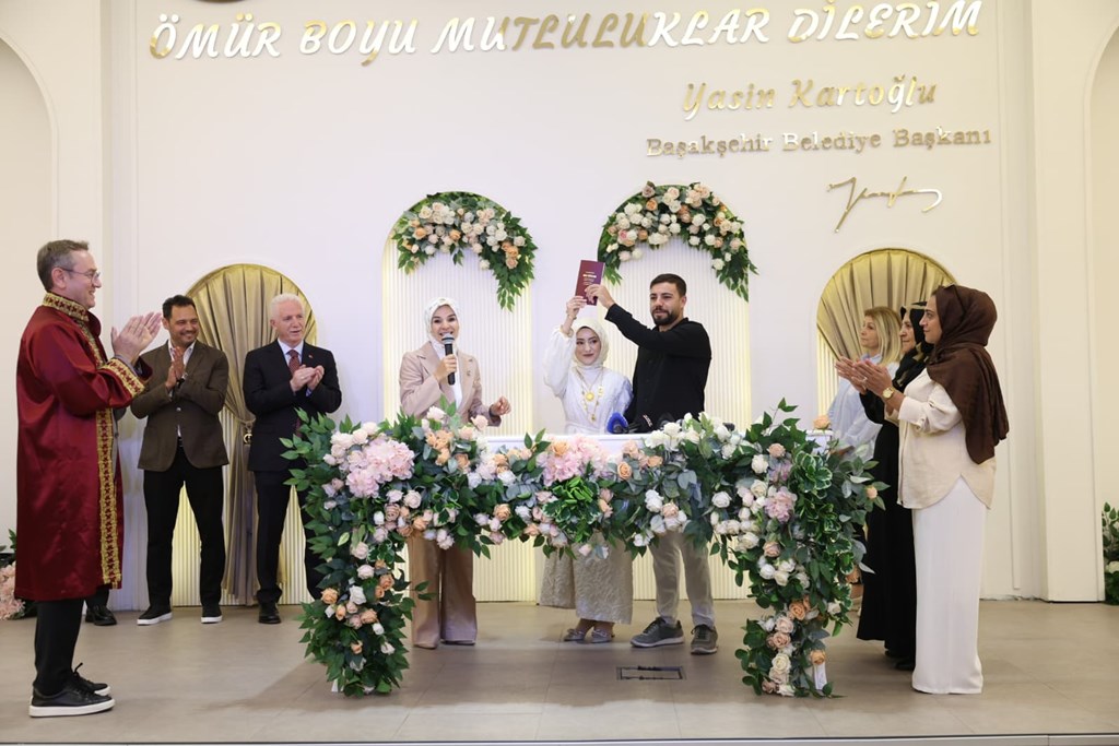 Aile ve Gençlik Fonu kapsamında Ağustos ayında 2 milyar 180 milyon lira ödeme yapıldı.