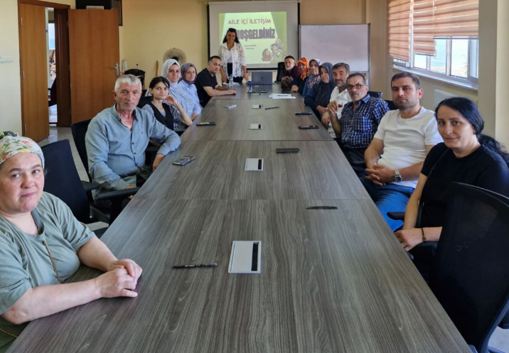 Aile İçi İletişim” Konulu Eğitim Gerçekleştirildi.