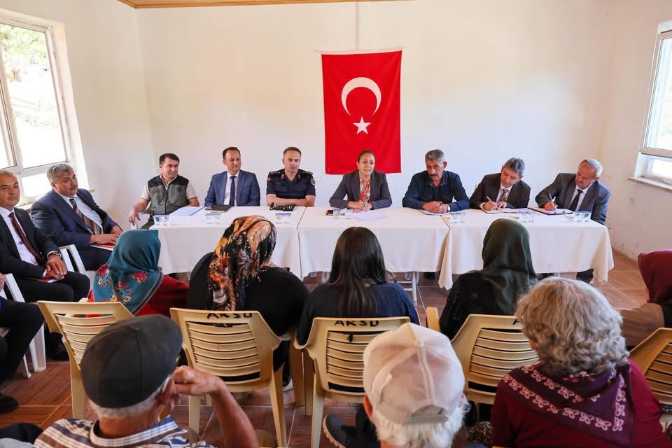 Sayın Valimiz Tülay BAYDAR BİLGİHAN  ve İl Müdürümüz Mustafa ÇAKIR köy ziyaretlerinde bulundu.