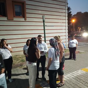 Müdürlüğümüze bağlı İzmirlioğlu Huzurevi, Devrek Huzurevi Yaşlı Bakım ve Rehabilitasyon Merkezi ile Devrek Engelsiz Yaşam Bakım Rehabilitasyon ve Aile Danışma Merkezi ziyaret edilmiştir. - fotoğraf 5