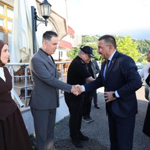 15 Temmuz Demokrasi ve Milli Birlik Günü anma etkinlikleri kapsamında yemek programı icra edilmiştir. - fotoğraf 2
