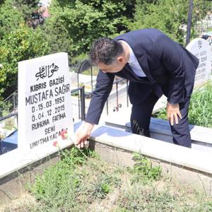 Kabristan Ziyareti - fotoğraf 11