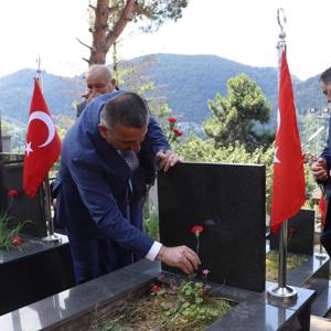 Kabristan Ziyareti - fotoğraf 4