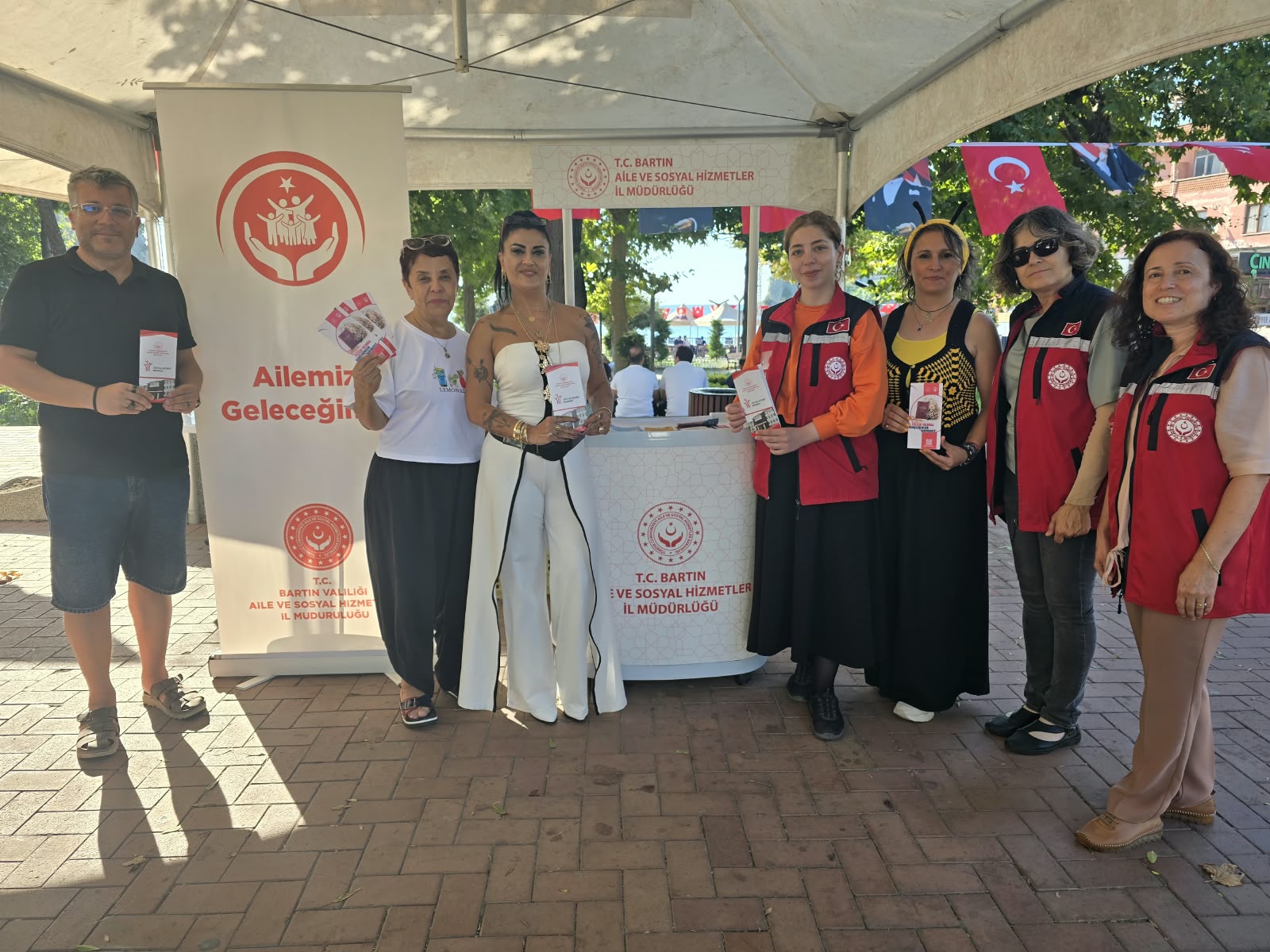 Bakanlığımız Hizmet Modelleri Hakkında Bilgi ve Yönlendirme Stand Çalışmalarımız - fotoğraf 9