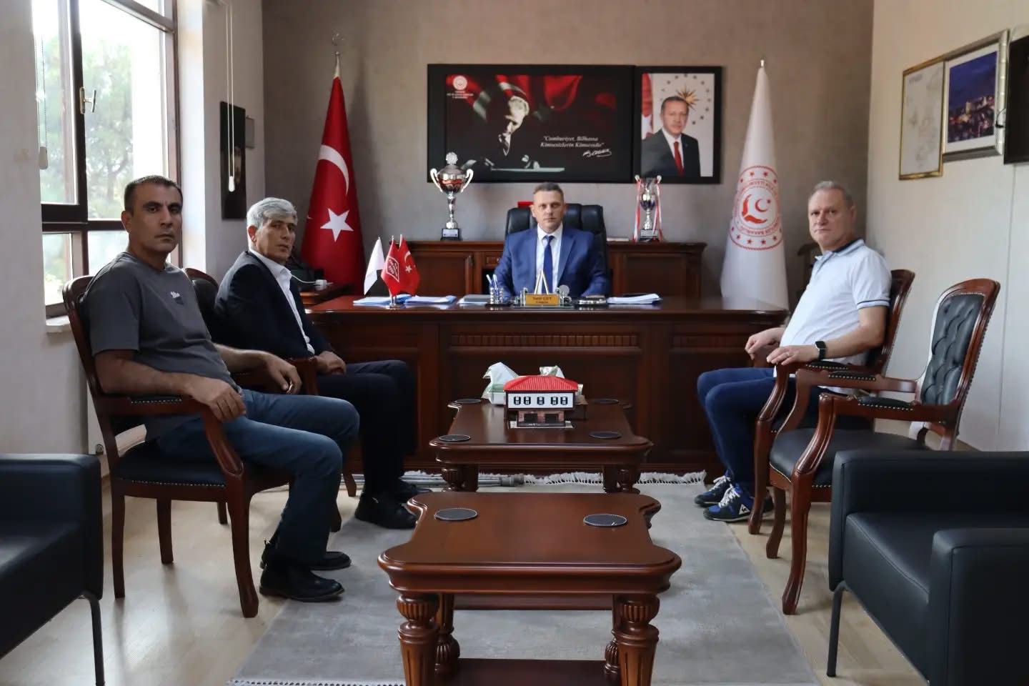 Türkiye Sakatlar Derneği Karabük Şubesi’nden İl Müdürümüz Sami Çift’e Hayırlı Olsun Ziyareti