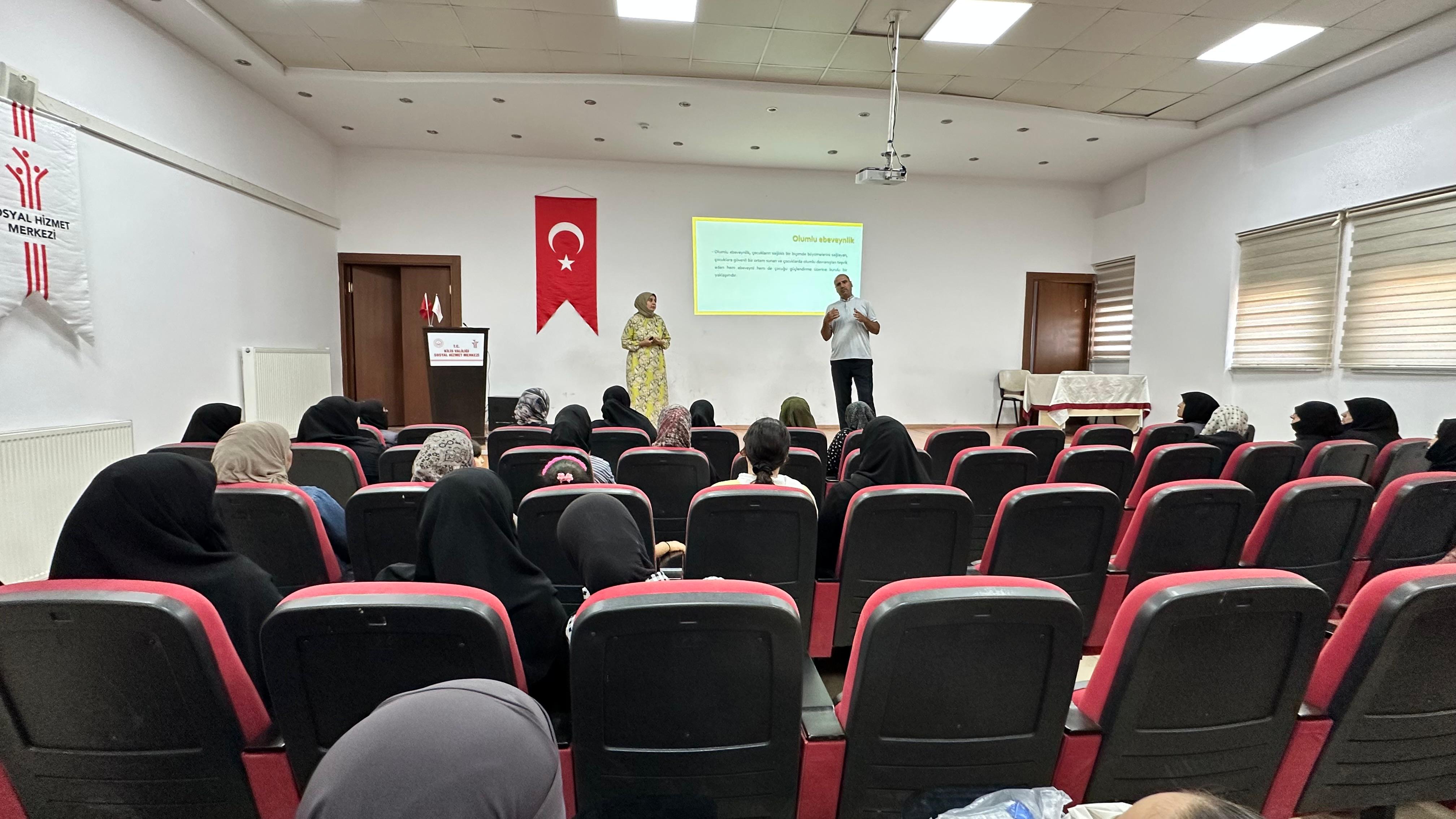 SED’den Yararlanan Ailelere Yönelik “Olumlu Ebeveynlik Becerileri” Eğitimi Gerçekleştirildi