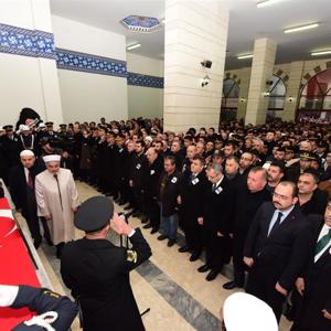 ŞEHİDİMİZ SON YOLCULUĞUNA UĞURLANDI - fotoğraf 5