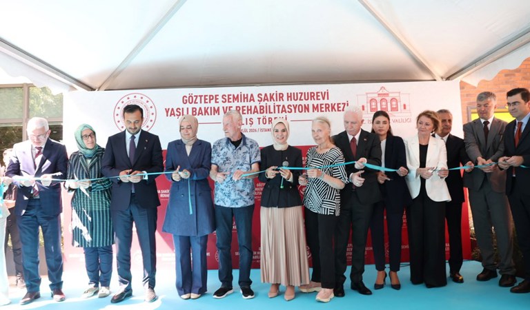 Bakanımız Göktaş, Göztepe Semiha Şakir Huzurevi Yaşlı Bakım ve Rehabilitasyon Merkezi'nin açılışına katıldı