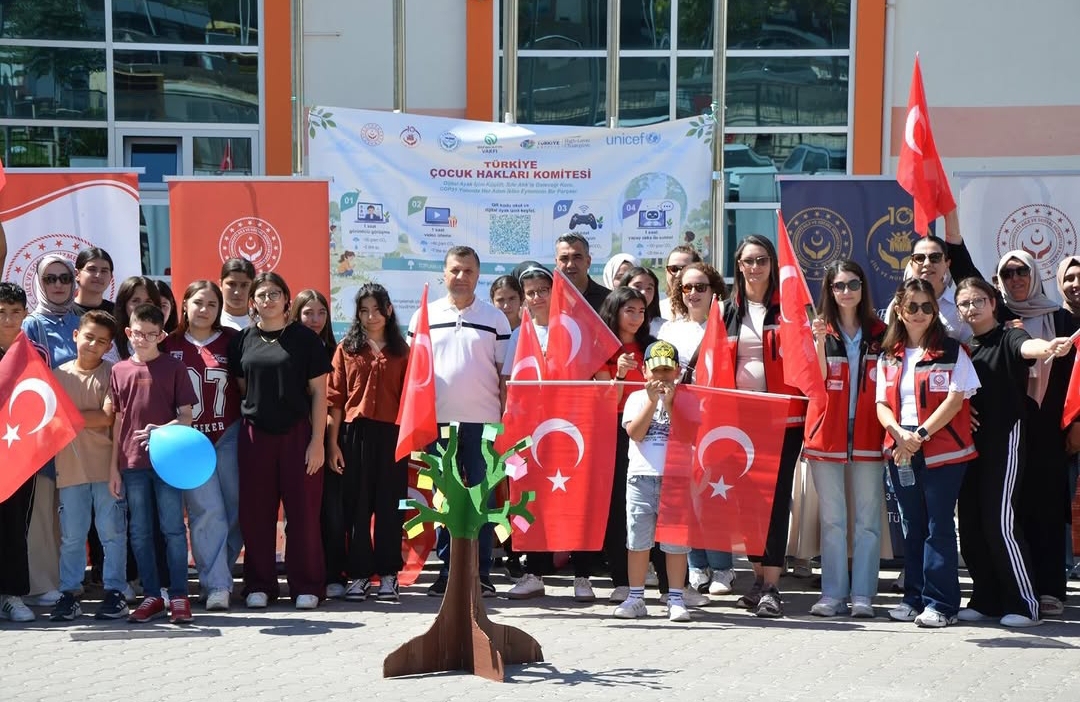 🌱 ÇEVRE BİLİNCİ BUGÜNDEN, GELECEK İÇİN BİRLİKTE!
