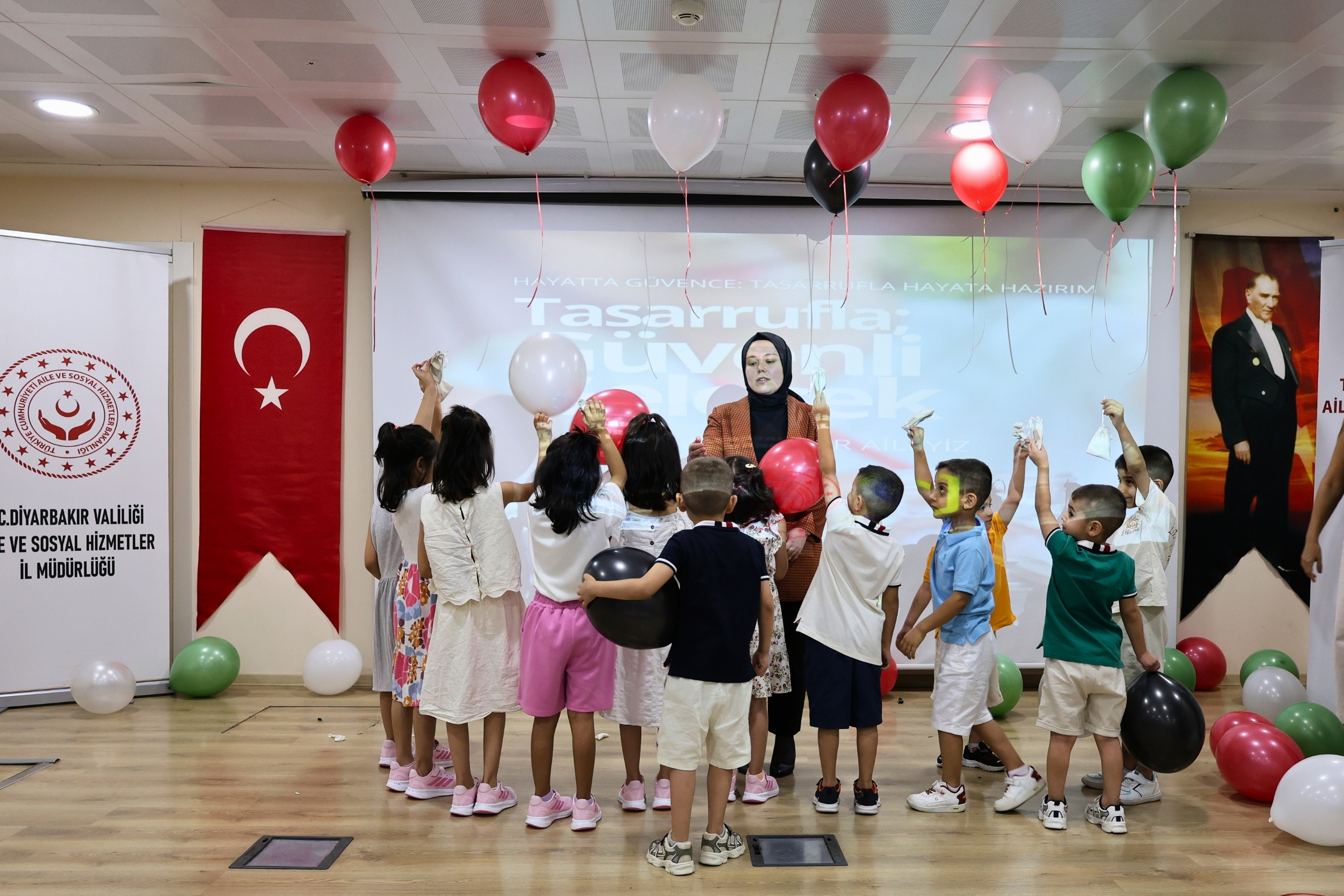 “Hayatta Güvence; Tasarrufla Hayata Hazırım.” Projemizin hediye takdim töreni 