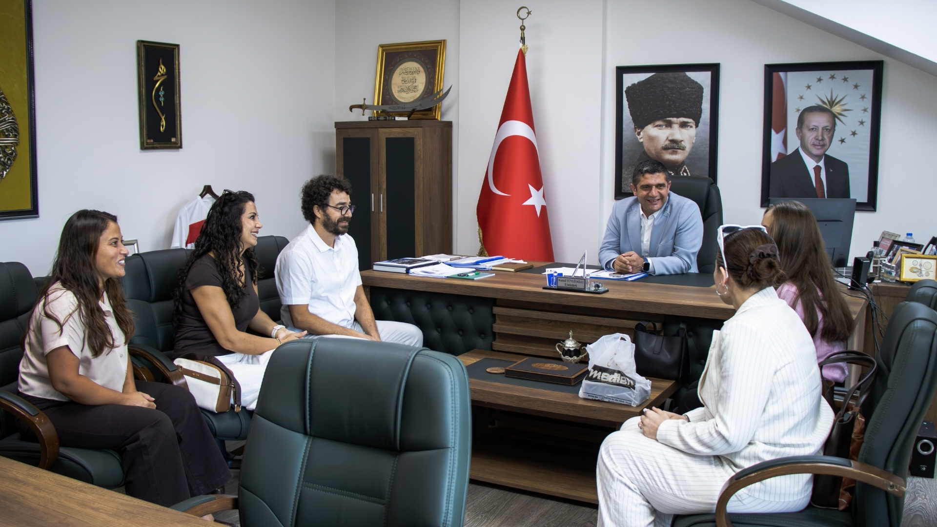 Kurum Bakımından Ayrılan Gençlerimiz İl Müdürümüz Sayın Kamil Tüylüoğlu’nu Ziyaret Etti