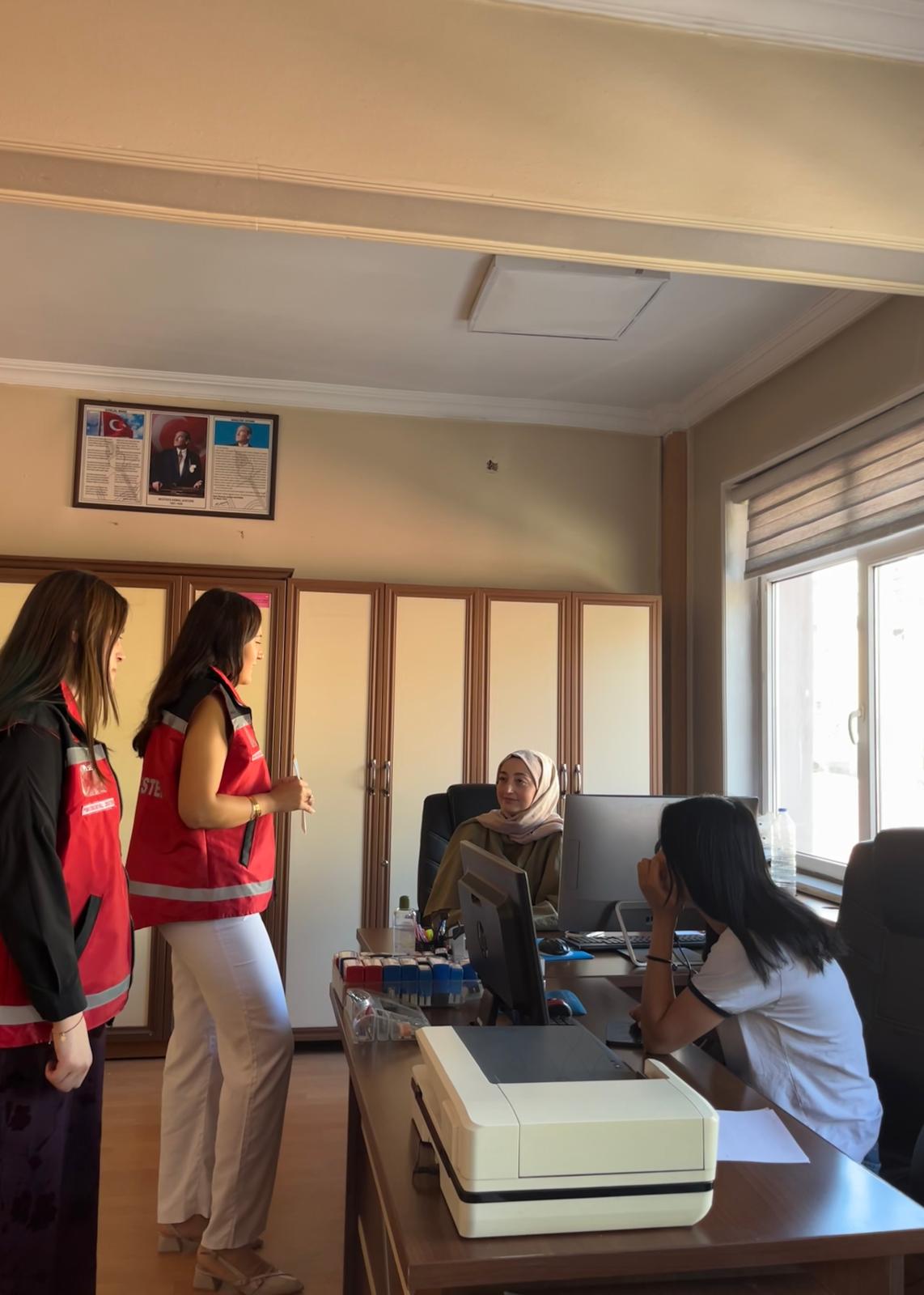 Hizan'da, kadına yönelik şiddetle mücadele kapsamında bilgilendirme faaliyeti gerçekleştirildi