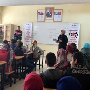 Bingöl Gençlik Çalıştayı Kapsamında Dilektepe Köyü Ortaokulu’nda Öğrencilerimize “Etkili Ve Verimli Ders Çalışma Yöntemleri” Semineri  - fotoğraf 2