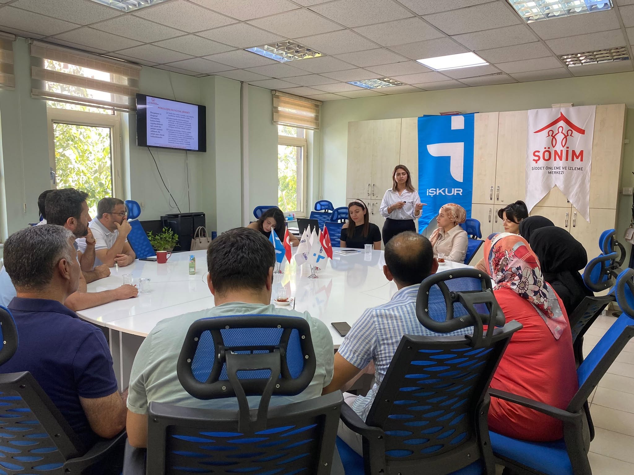 Kadına Yönelik Şiddet ve Erken Yaşta Zorla Evlilikle Mücadele Eğitimi Verildi