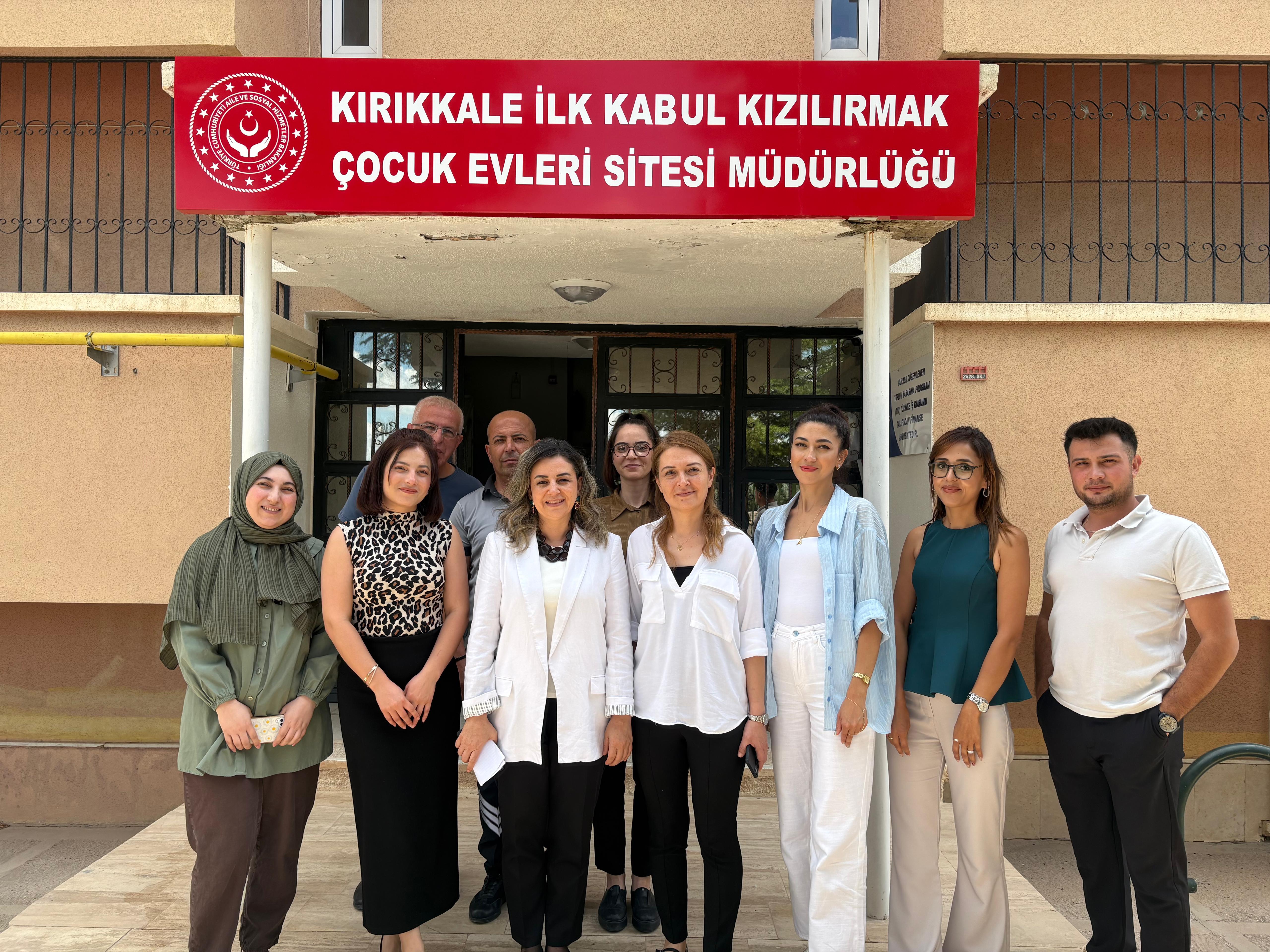 İl Müdür Yardımcımız Sayın Anıl KELEŞ ve Şube Müdürümüz Sayın Hasret ÖZ, Müdürlüğümüze bağlı hizmet veren çocuk kuruluşlarımıza ziyaret gerçekleştirdi.