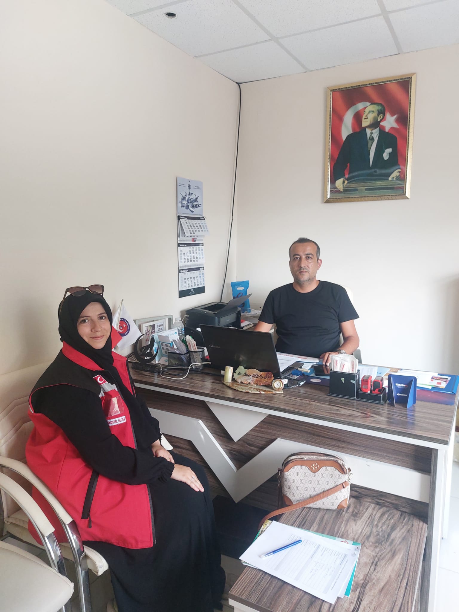 Bakanlığımız koordinasyonunda yürütülen Sosyal Risk Haritası çalışmaları kapsamında Yahşihan Aile Sağlığı Merkezi ve Yahşihan Gençlik Merkezi ziyaret edildi.