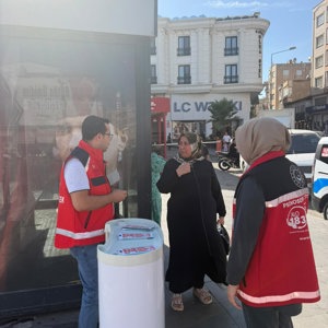 Cumhuriyet Meydanı’nda Koruyucu Aile Hizmetine Yönelik Bilgilendirme Faaliyeti - fotoğraf 1