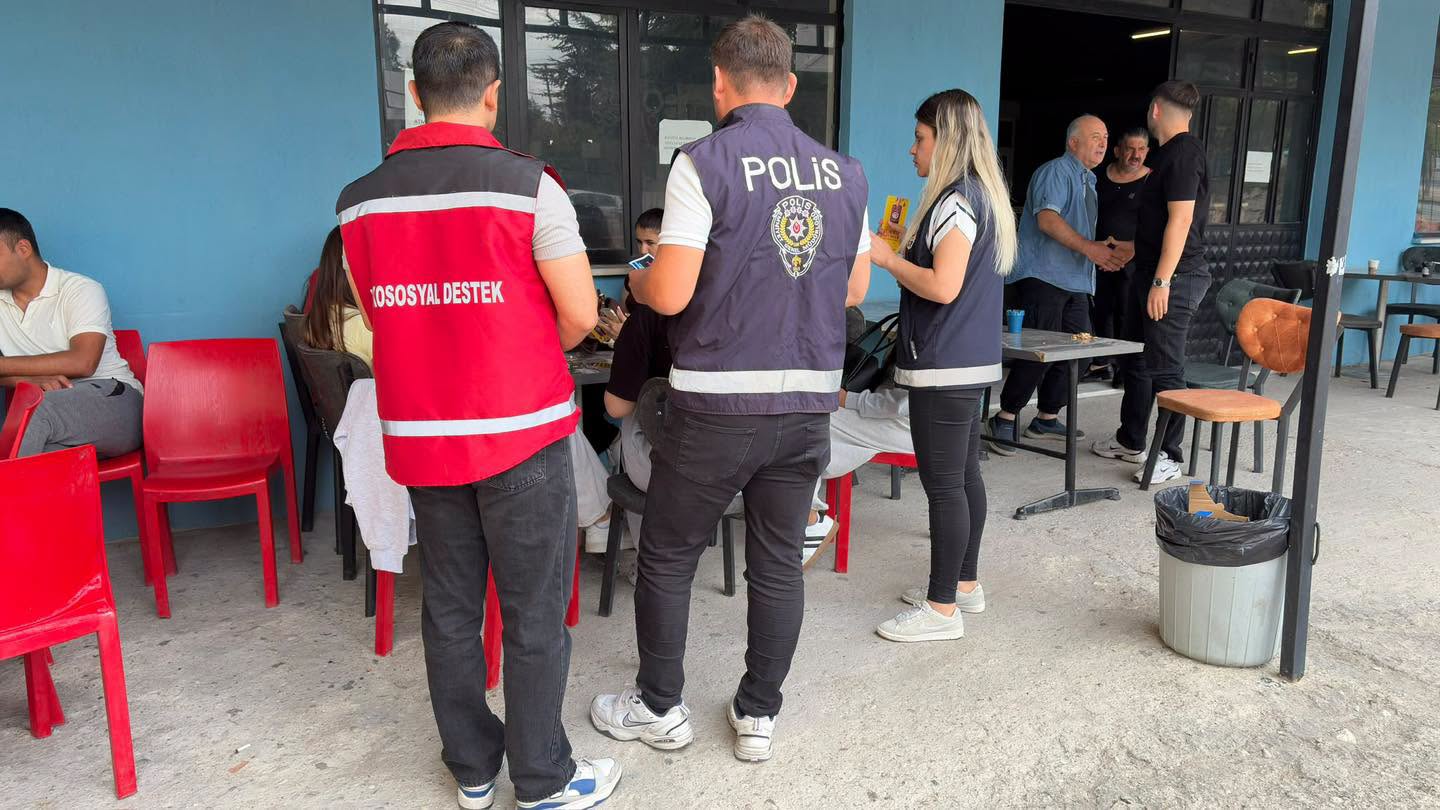 Üniversite Öğrencilerine KADES ve Kadına Yönelik Şiddetle Mücadele Bilgilendirmesi Yapıldı