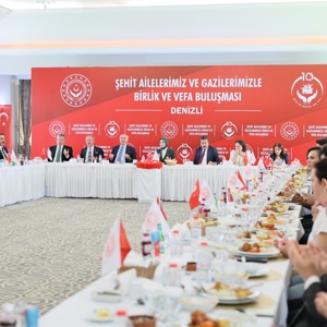 "Şehit Ailelerimiz ve Gazilerimizle Birlik ve Vefa Buluşması"nın 27'ncisi Denizli'de yapıldı - fotoğraf 8