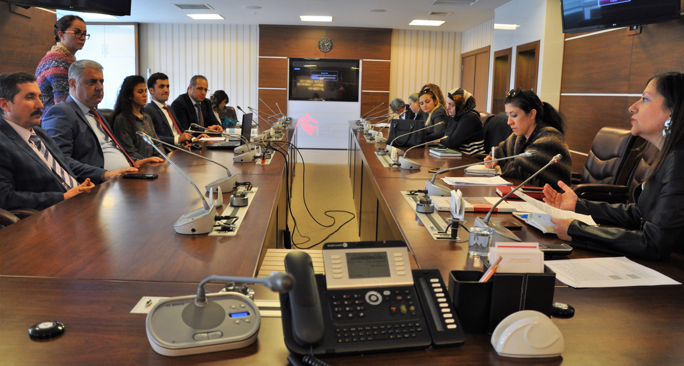 Sağlık Yapılarında HYYİ (Hissedilebilir Yürüme Yüzeyi İşaretleri) Uygulaması Yenileniyor