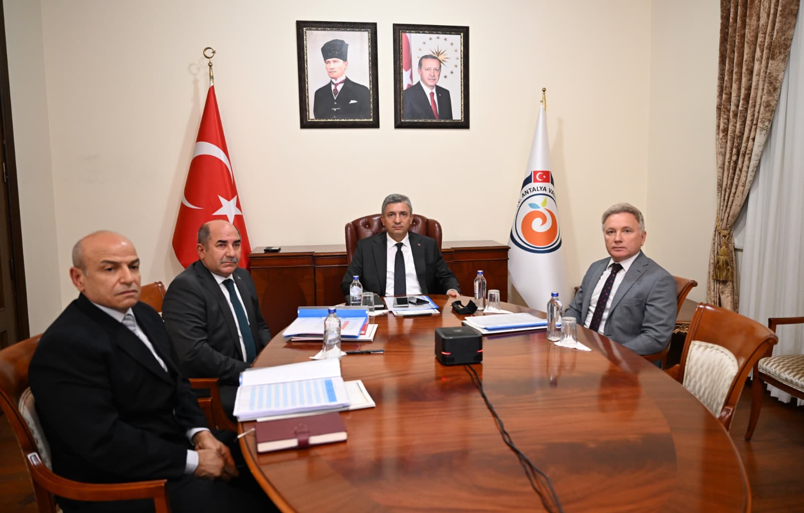 İl ve İlçe Vakıfları Performans Karnesi Toplantısı Gerçekleştirildi