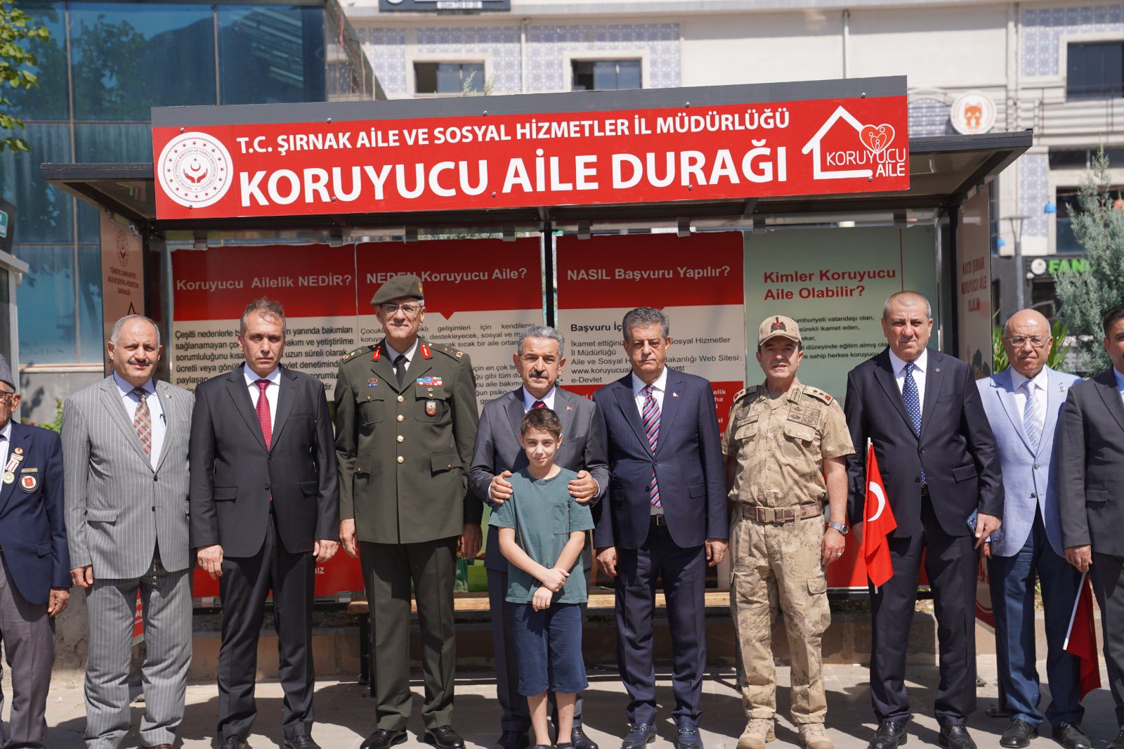 ♥️ Koruyucu Aile Olun, Bir Çocuğun Hayatına Umut Olun! 🏡