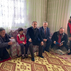 Sayın Valimiz Cüneyt EPCİM, Çımağıl Köylerinde İkamet Eden Ailelerimizi Ziyaret Etti - fotoğraf 2