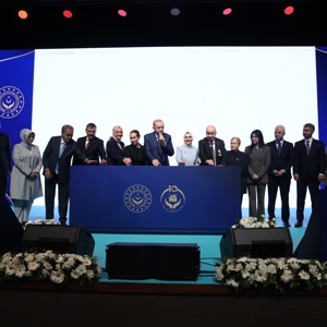 Cumhurbaşkanı Erdoğan ve Bakanımız Göktaş Şehit Yakınları, Gazi ve Gazi Yakınlarımızın Kamu Kurumlarına Yerleştirilmesi Kura Töreni’ne katıldı - fotoğraf 13