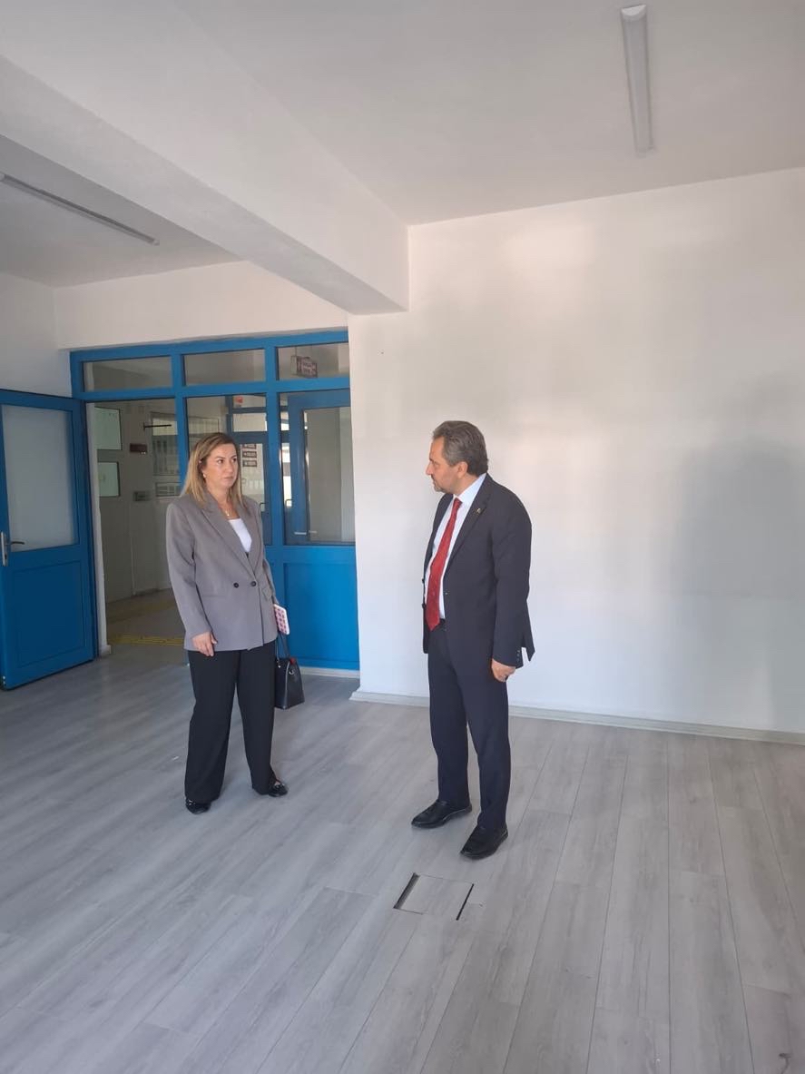 İl Müdürümüz Mahmut SELÇUK, Ortaca ilçemizde yaşayan vatandaşlarımıza daha etkin, erişilebilir ve nitelikli sosyal hizmet sunulması amacıyla yakın zamanda hizmete açılması planlanan Ortaca Sosyal Hizmet Merkezi Müdürlüğü hizmet binasında incelemelerde bulundu. 