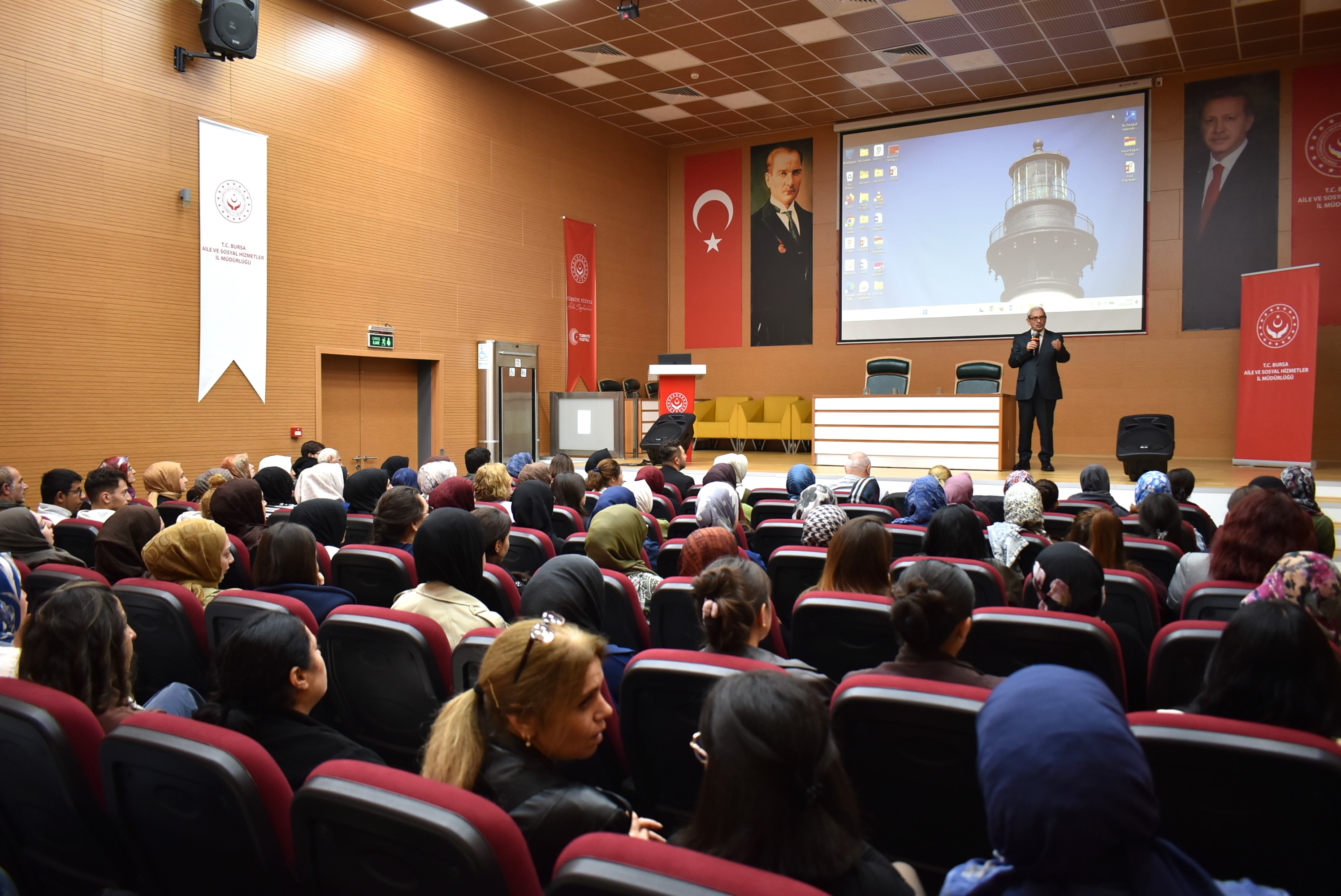İş Arama Becerileri Eğitimi