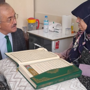 Bolvadin Huzurevi'ne Ziyaret - fotoğraf 1