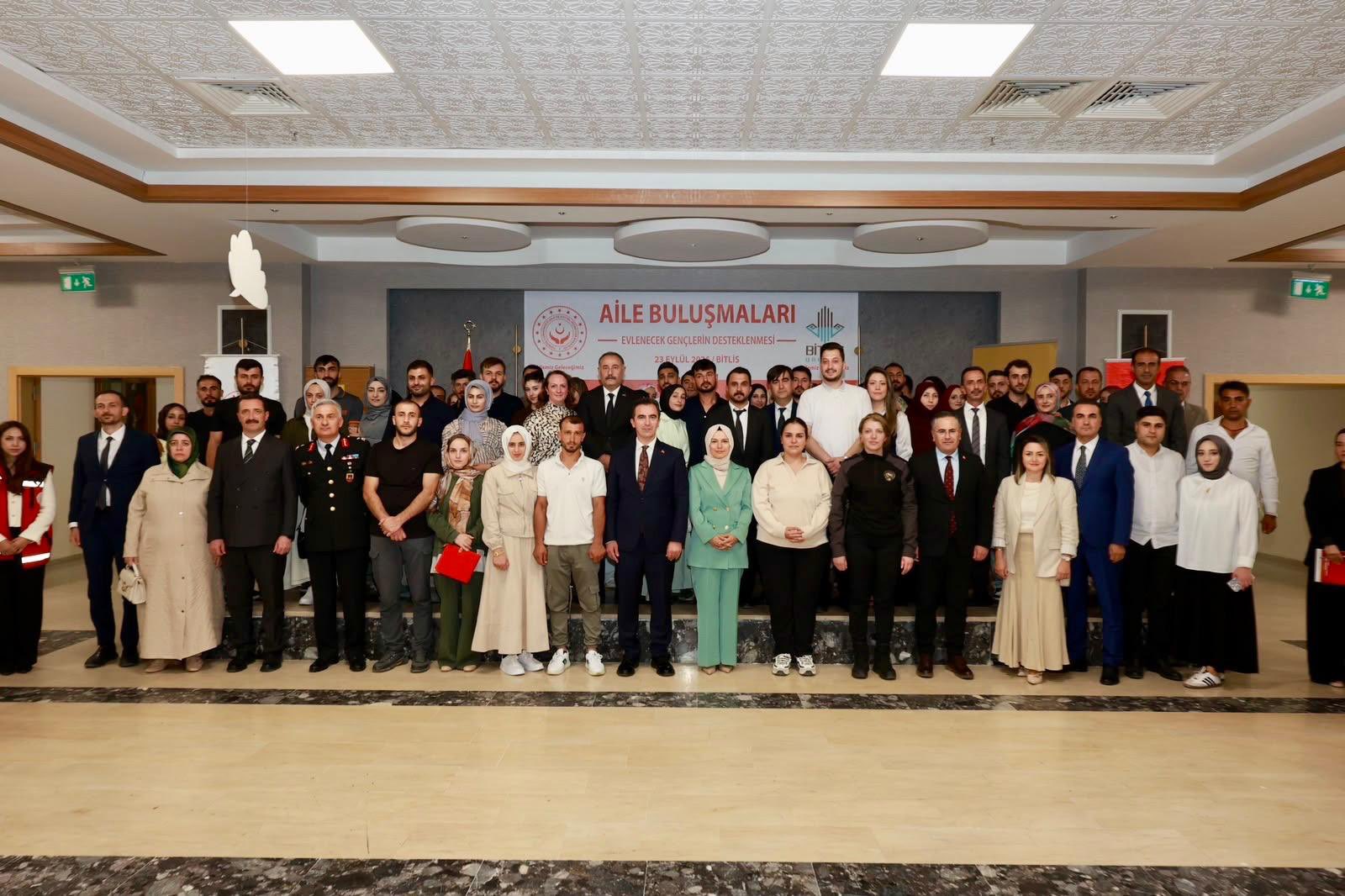 Aile Buluşmalarında Genç Çiftlerimizle Bir Araya Geldik