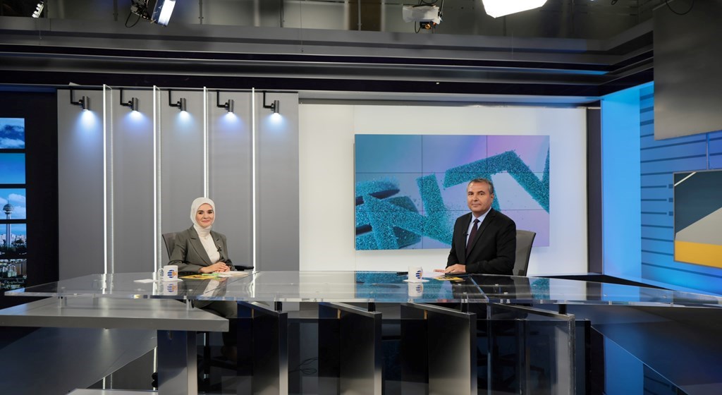 Aile ve Sosyal Hizmetler Bakanımız Göktaş, Canlı Yayında Soruları Yanıtladı