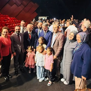  “Vatana Vefa” Tiyatro Oyunu Ankara’da Sahnelendi - fotoğraf 2