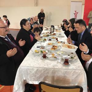 Çaycuma'da İkamet Etmekte Olan Şehit Yakınları ve Gazilere Yönelik Kahvaltı Programı Düzenlendi - fotoğraf 4