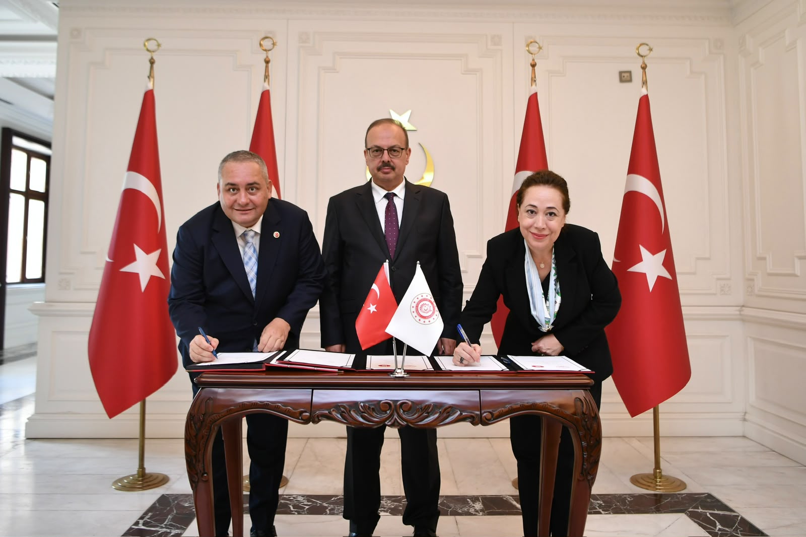 Engelsiz Yaşam ve Yaşlı Bakım Rehabilitasyon Merkezleri İçin Protokol İmzalandı