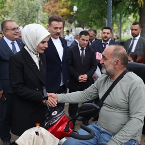 Bakanımız Göktaş, "Türkiye Yüzyılı Buluşmaları" kapsamında Bahçelievler'de muhtarlarla buluştu - fotoğraf 4
