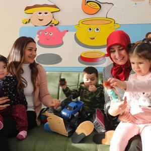 Funda VAROL Hanımefendi, Yeşilırmak Çocuk Evleri Sitesinde kalan çocuklarımızla bir araya geldi - fotoğraf 2