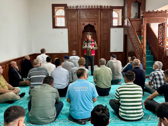 Güçlü aile, güçlü toplum; sağlam değerler, güçlü yarınlar
